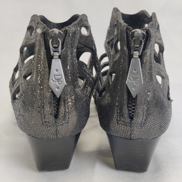 Donald J Pliner Gladiator Sandals Black Leather Low Wedge Women's Sz 8 N - Picture 7 of 13